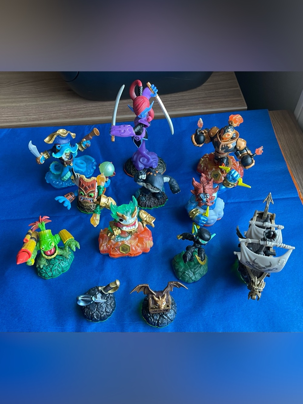 Activision Skylanders Figure & Magic Item Lot - 12pc Set Swap Force Giants